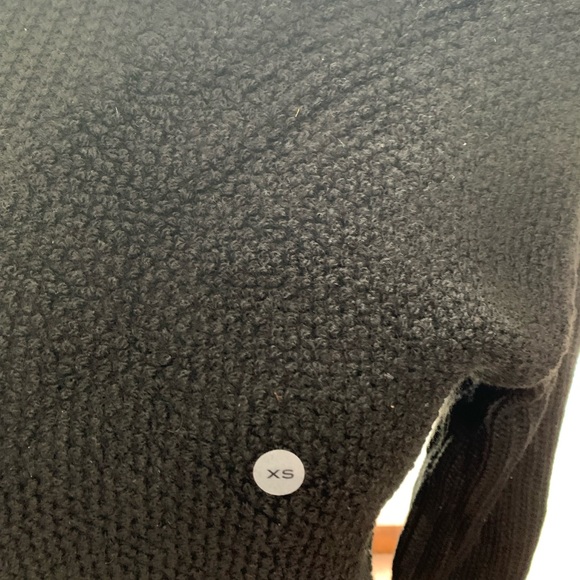 Eddie Bauer sweater - Picture 2 of 5